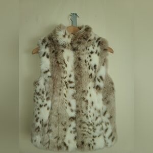 Fuda faux fur reversible vest size small